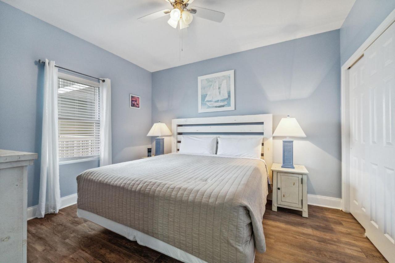Sea-Renity At Laketown Wharf #1607 By Nautical Properties Panama City Beach Eksteriør bilde